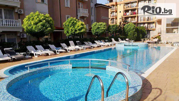 Лятна почивка в Хотел Тропикс, Свети Влас на метри от плажа! All Inclusive нощувка  + басейн, чадър и шезлонг