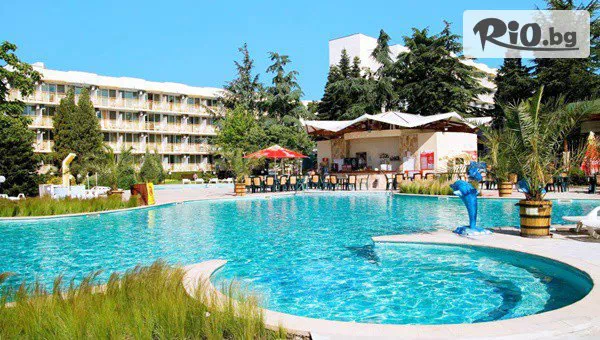 Лято в Хотел Малибу 4*, на 150м от плажа в Албена! All Inclusive нощувка + басейн с мин. вода, от 8 до 21 Юни и от 7 до 13 Септември