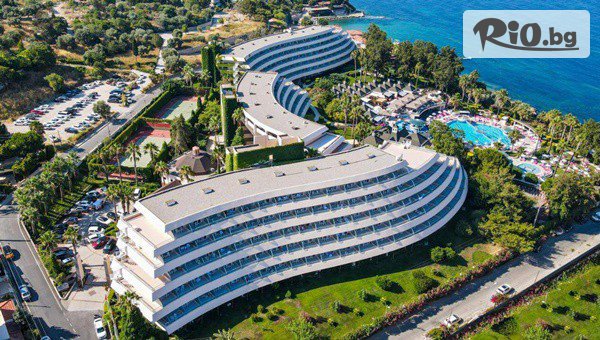 	Луксозна почивка в Кушадасъ! 7 нощувки на база Ultra All Inclusive в The Grand Blue Sky International 4* + безплатно за дете до 11.99 г., от Глобус Холидейс